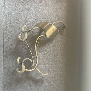 Beautiful silver dog pin